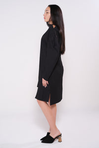 Puff sleeve short dress with hanging pockets in black